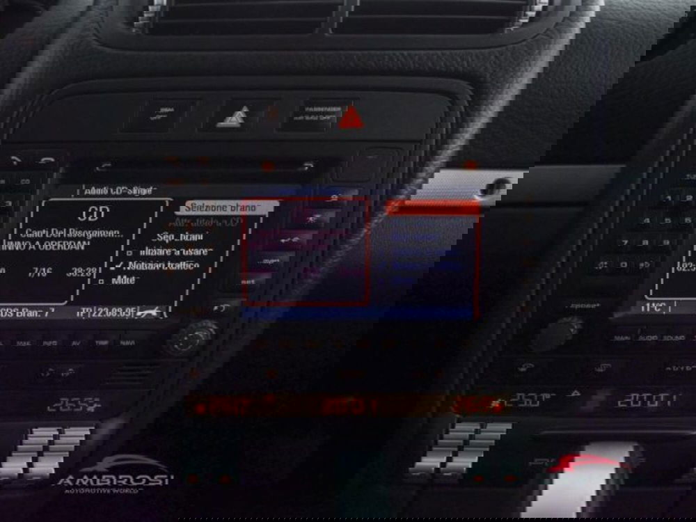 Porsche Cayenne usata a Perugia (15)