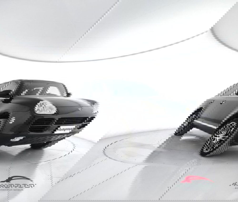 Porsche Cayenne usata a Perugia (2)