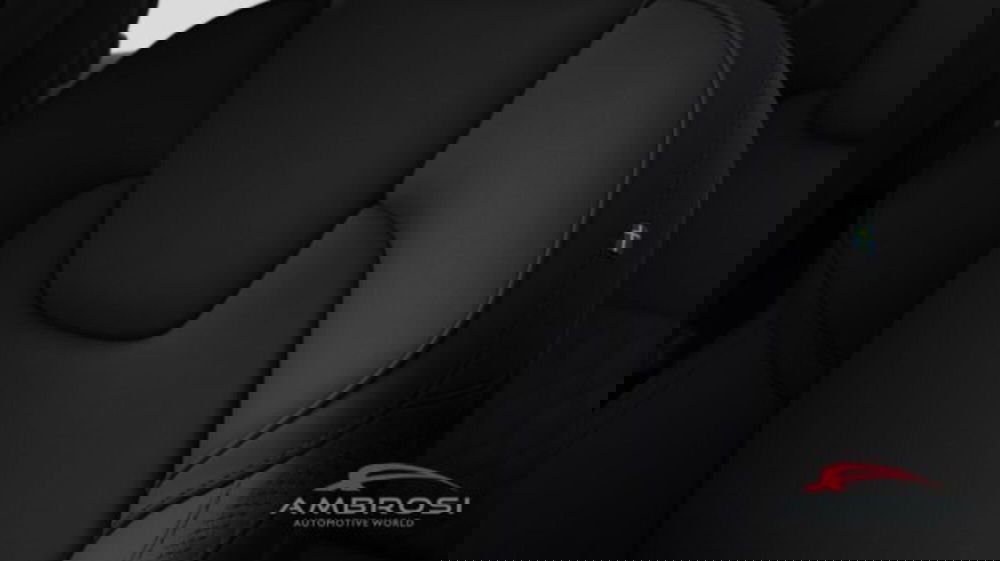 Volvo XC60 nuova a Perugia (9)