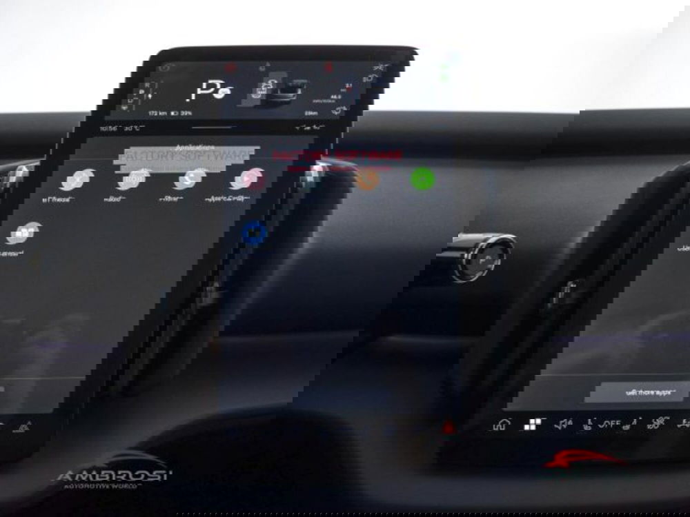 Volvo EX30 Cross Country nuova a Perugia (15)