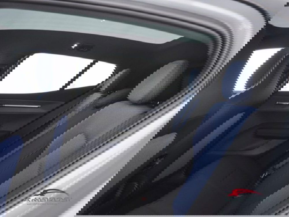 Volvo EX30 Cross Country nuova a Perugia (10)