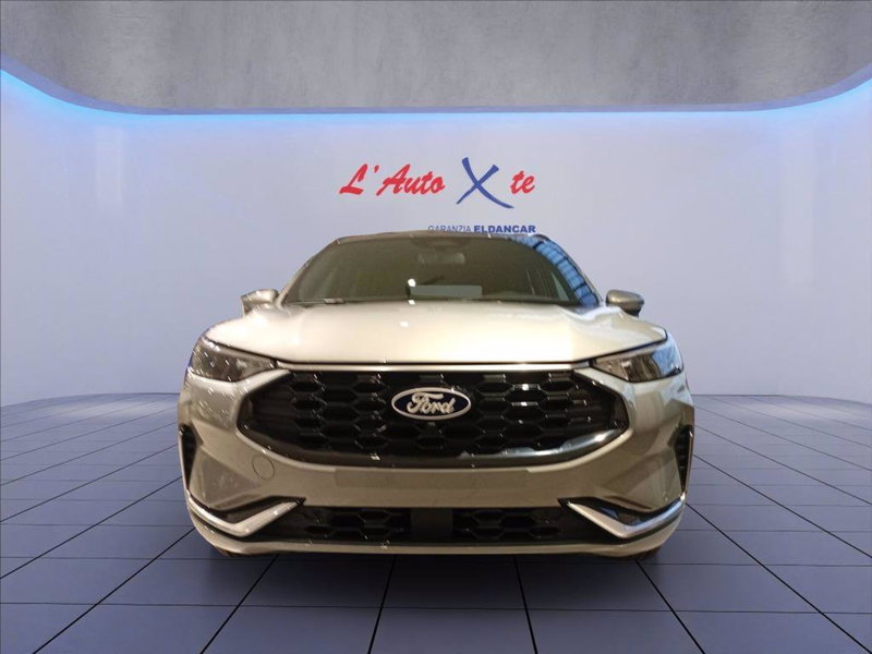 Ford Kuga nuova a Milano (2)