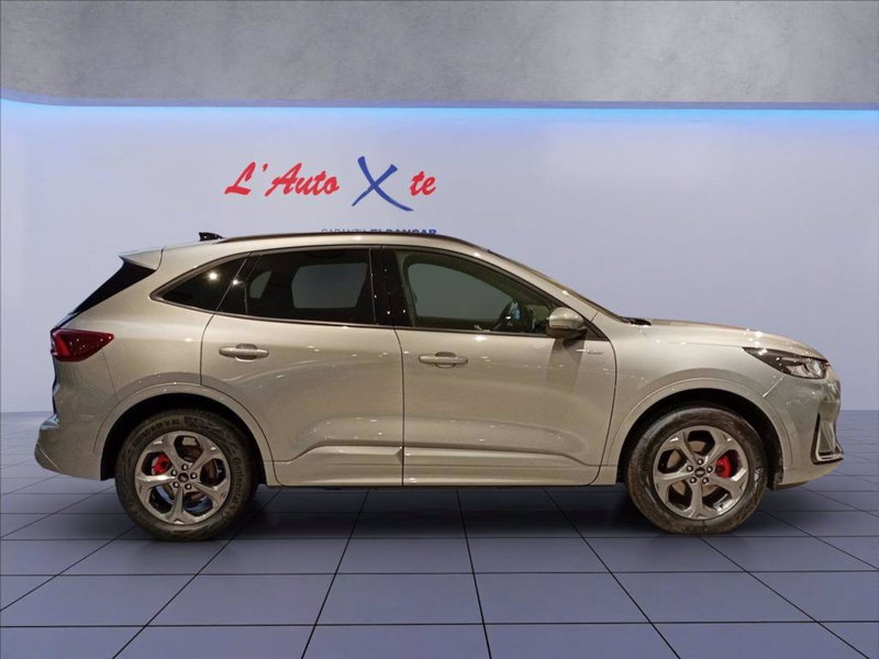 Ford Kuga nuova a Milano (5)