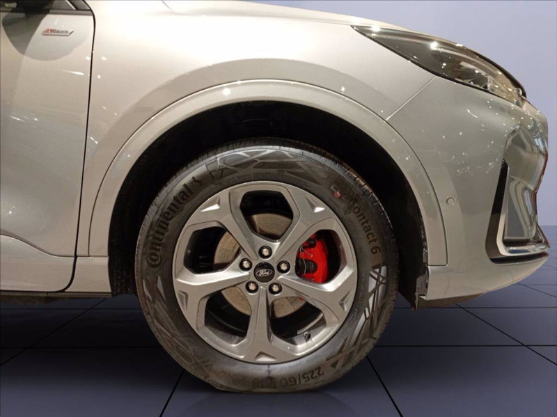 Ford Kuga nuova a Milano (8)