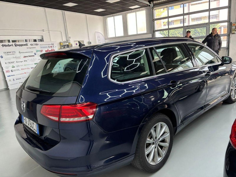 Volkswagen Passat Variant usata a Reggio Emilia (6)