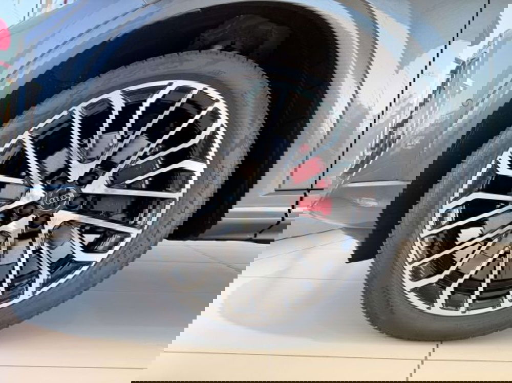 Audi Q5 Sportback nuova a Torino (4)