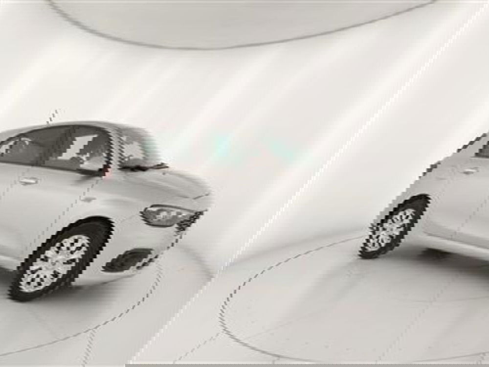 Fiat Tipo usata a Bari (11)