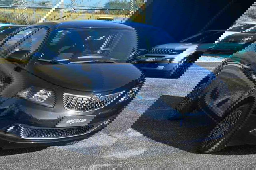 Lancia Ypsilon usata a Torino (3)