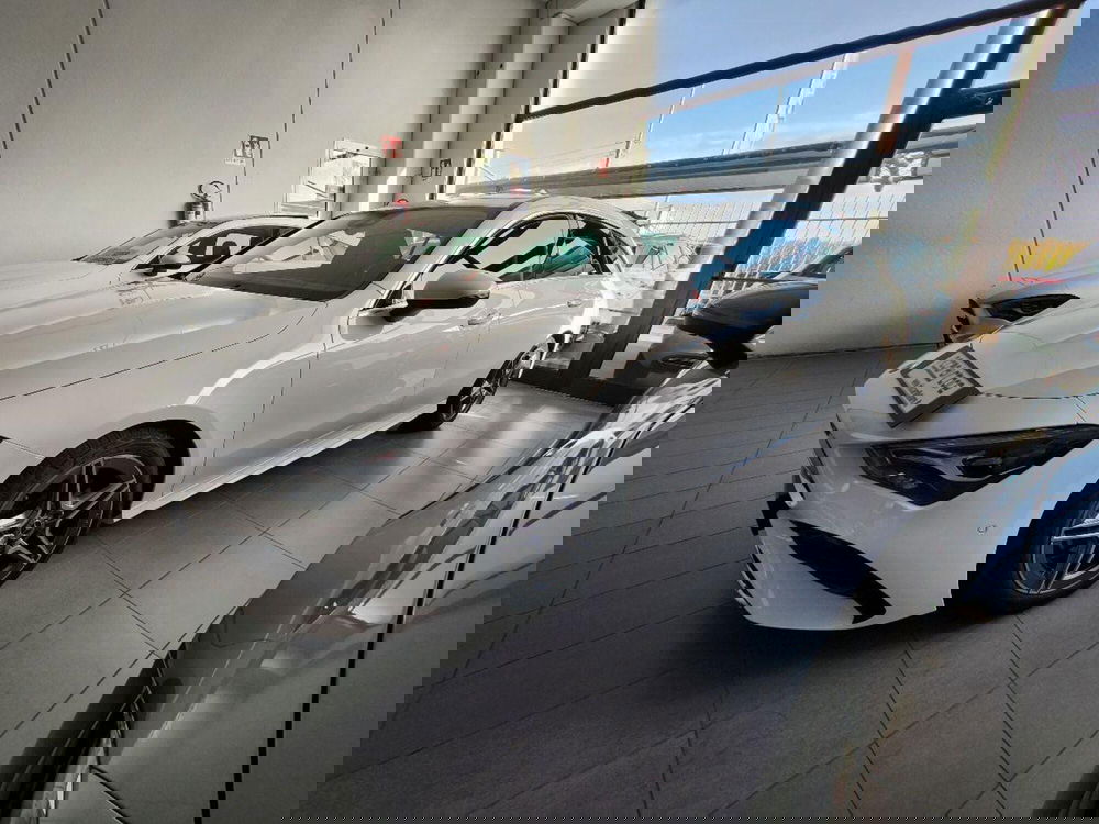 Mercedes-Benz CLA Shooting Brake usata a Milano (4)