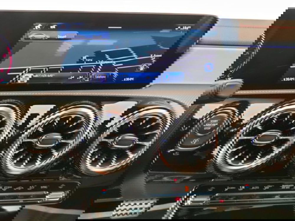 Mercedes-Benz CLA Shooting Brake usata a Teramo (11)