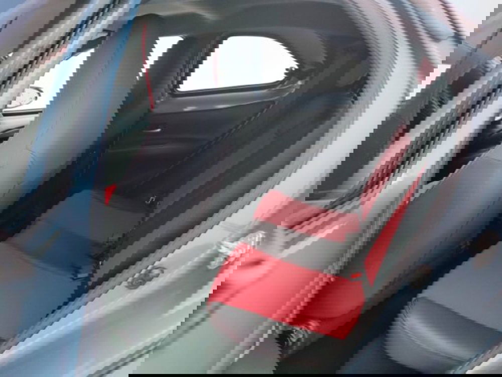 Toyota Aygo X usata a Teramo (11)