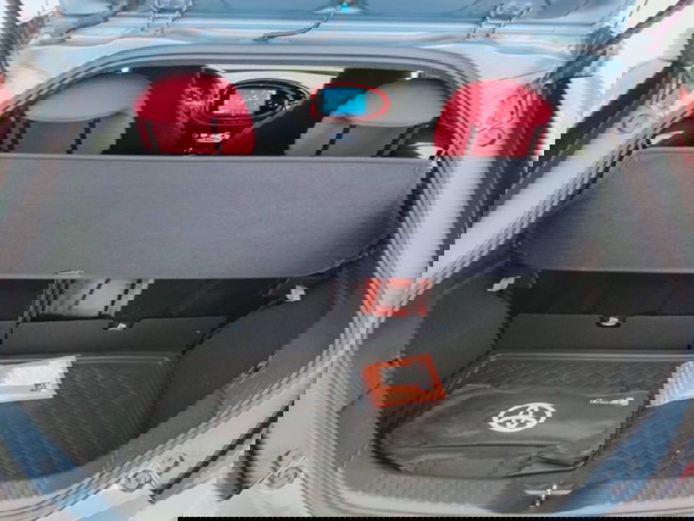 Toyota Aygo X usata a Teramo (5)