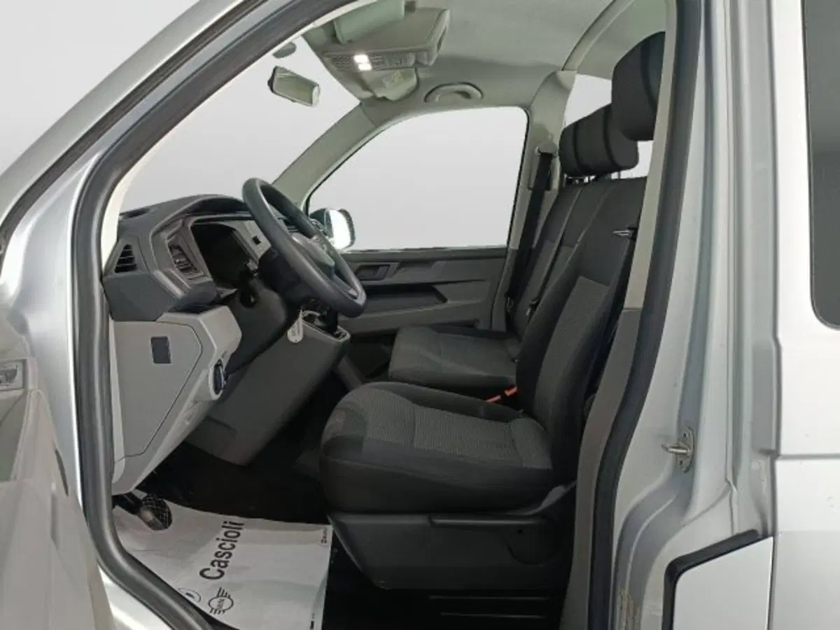 Volkswagen Veicoli Commerciali T6.1 usata a Teramo (8)