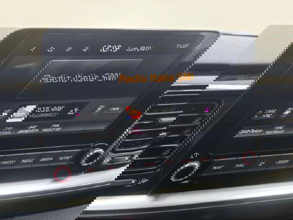 Kia Stonic usata a Como (12)