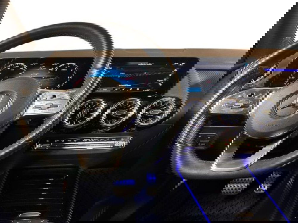 Mercedes-Benz GLA SUV usata a Bologna (11)