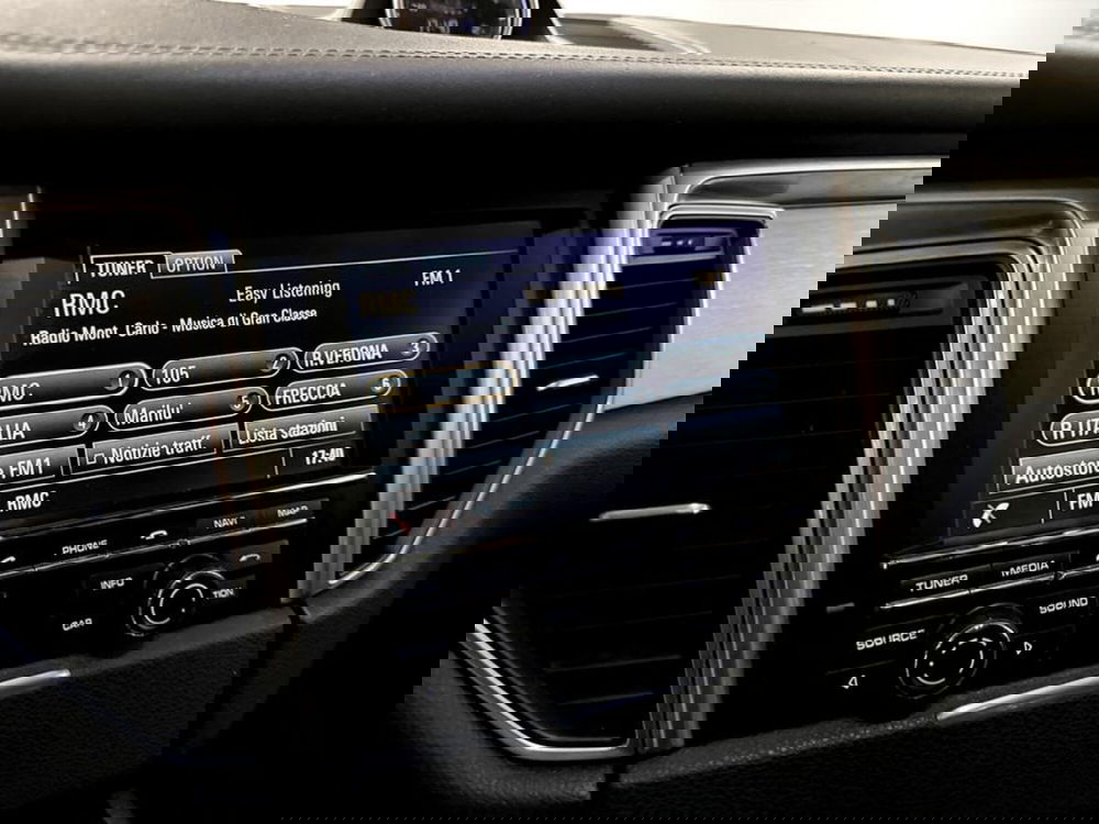 Porsche Macan usata a Verona (11)