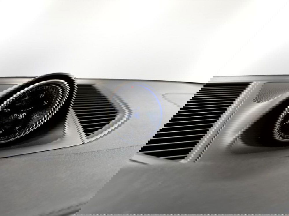 Porsche Macan usata a Verona (14)