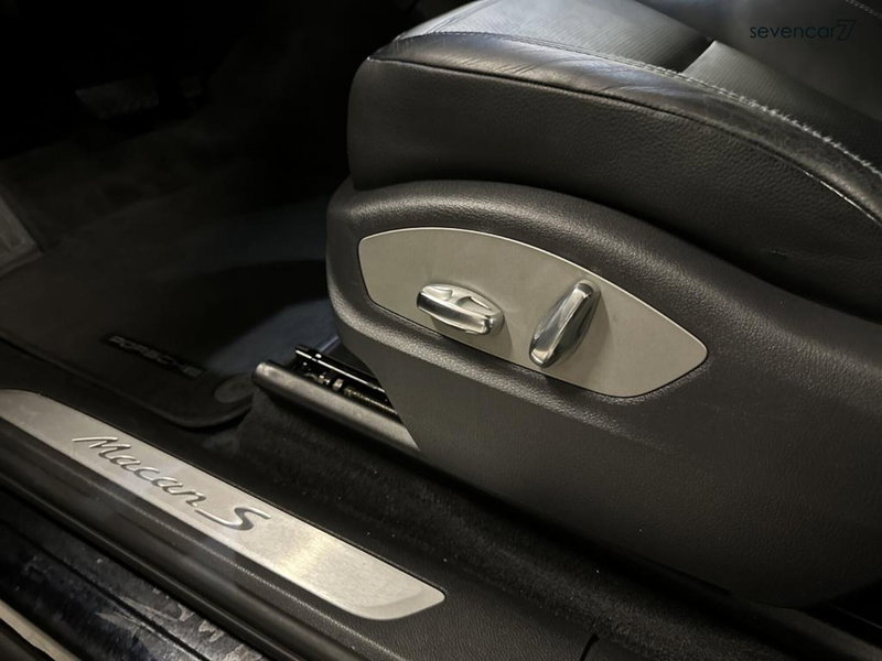 Porsche Macan usata a Verona (15)