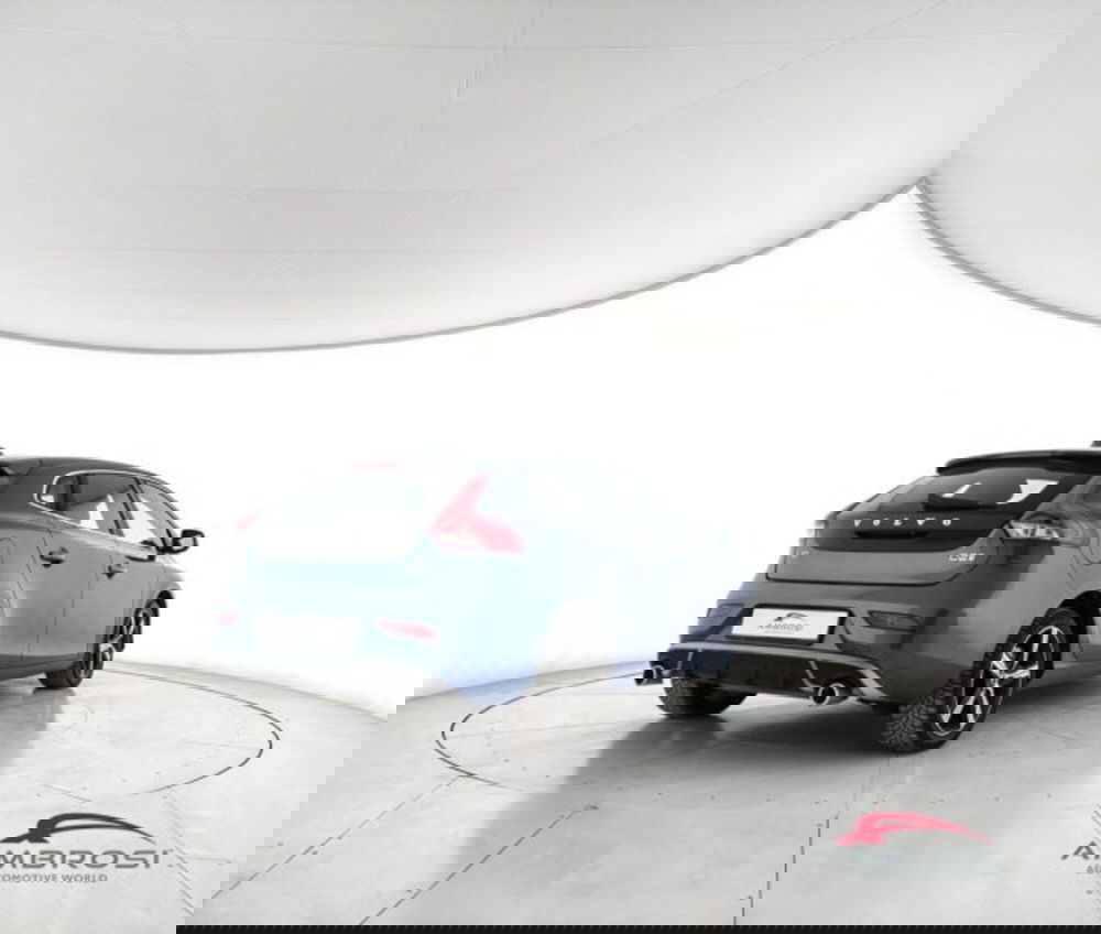 Volvo V40 usata a Perugia (3)