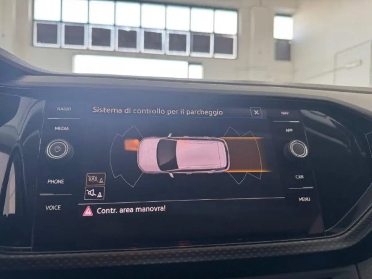 Volkswagen T-Cross usata a Cuneo (11)
