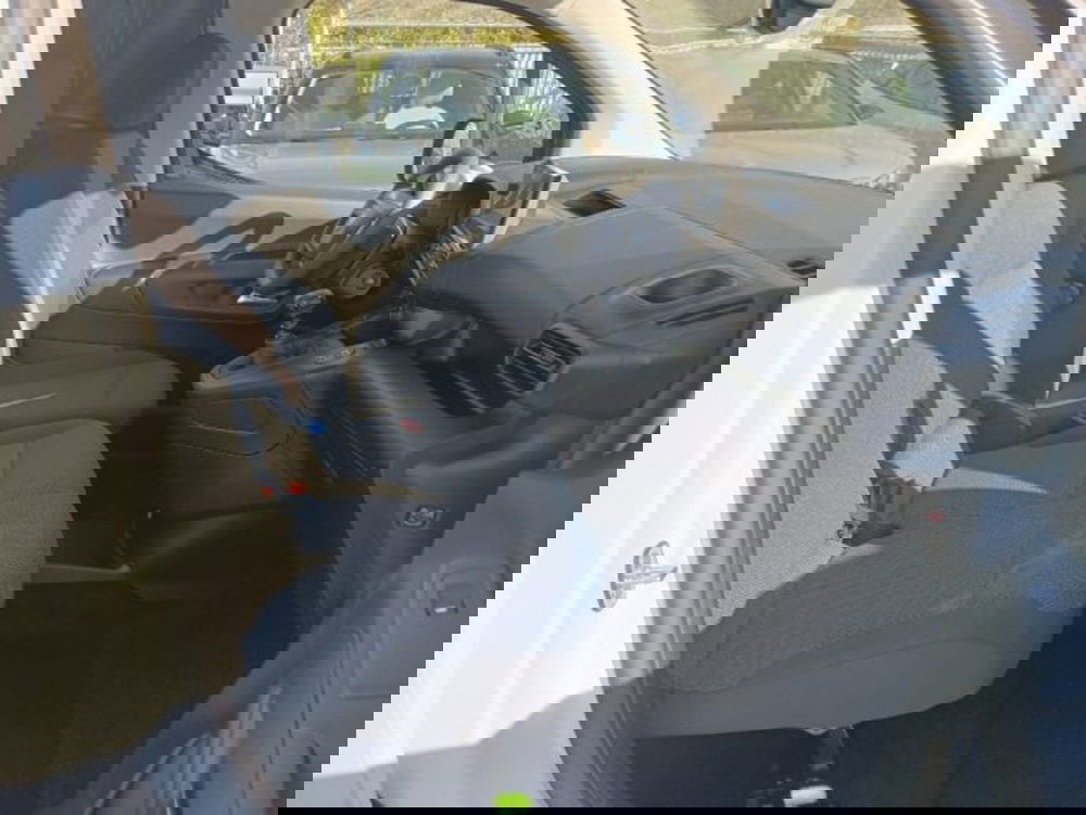 Peugeot Partner Furgone nuova a Brescia (20)