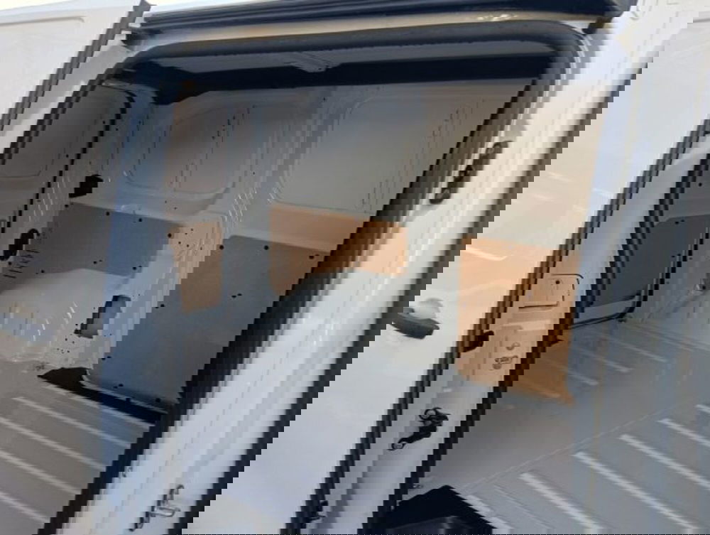 Citroen Jumpy Furgone nuova a Brescia (13)