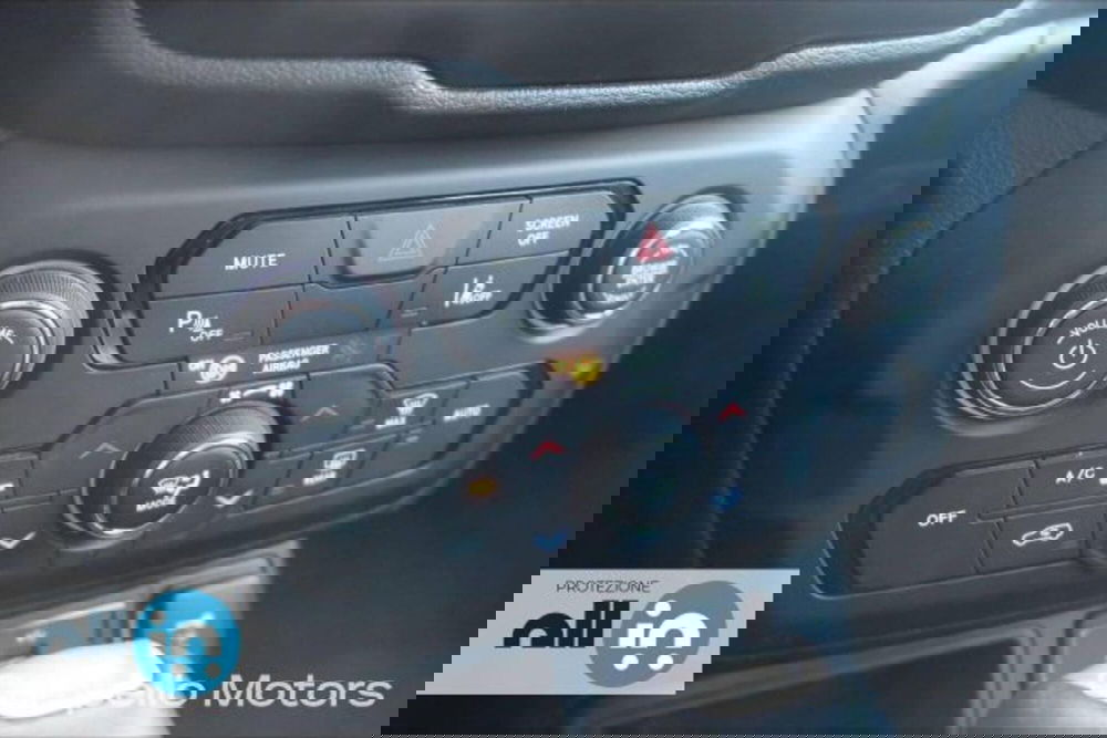 Jeep Renegade usata a Venezia (11)