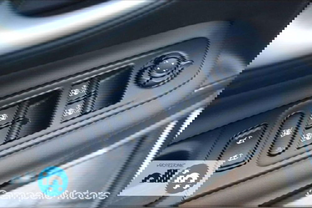 Jeep Renegade usata a Venezia (17)