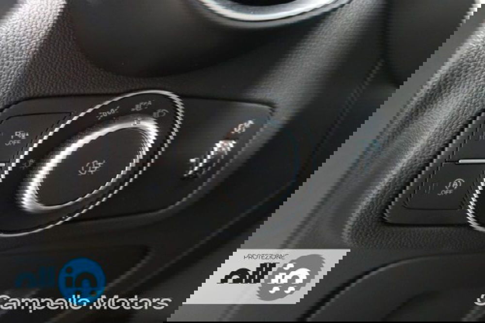 Alfa Romeo Stelvio nuova a Venezia (16)