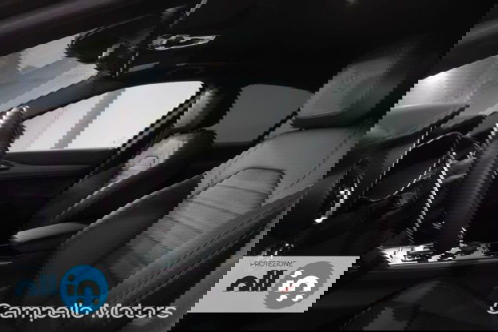 Alfa Romeo Stelvio nuova a Venezia (5)