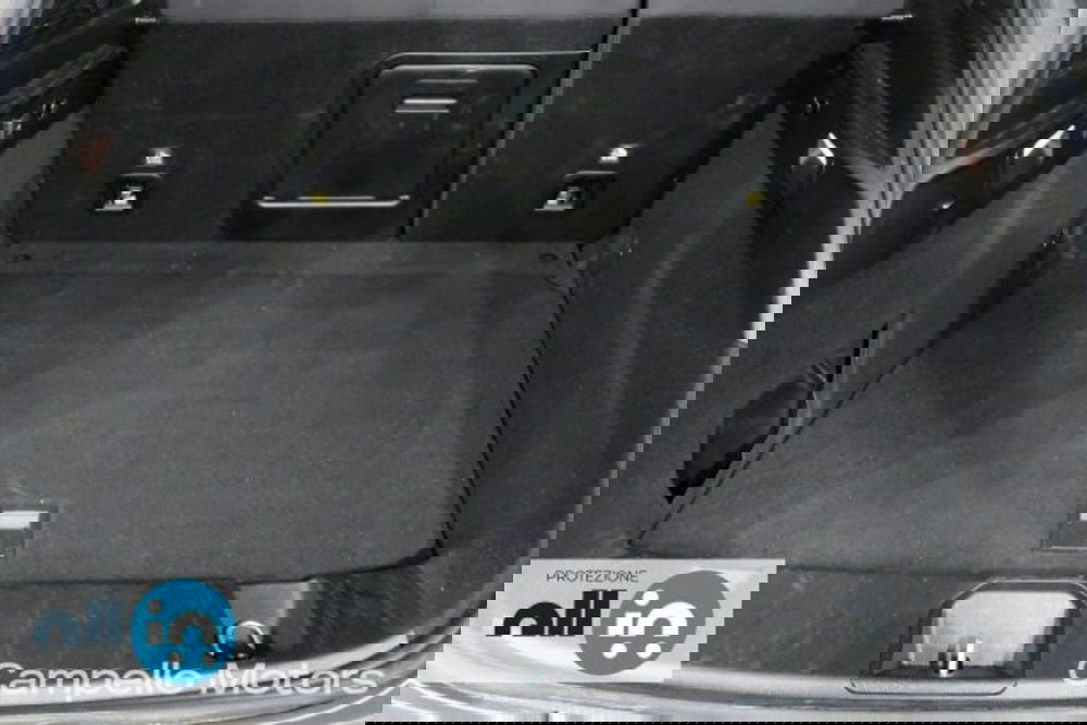 Alfa Romeo Tonale usata a Venezia (18)