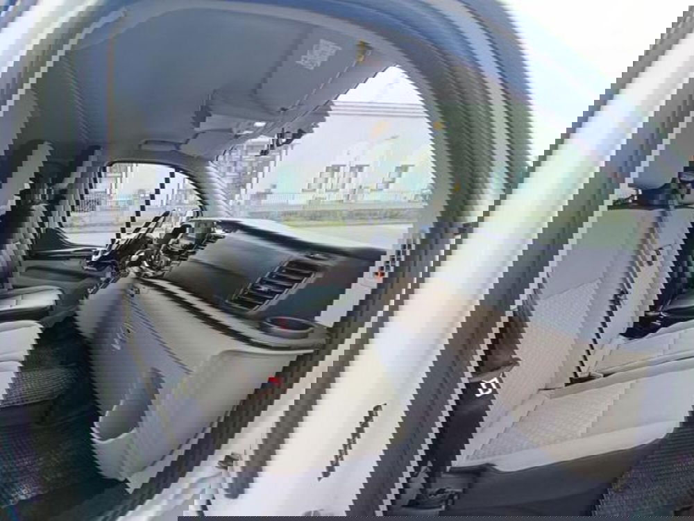 Ford Tourneo Custom usata a Pisa (13)