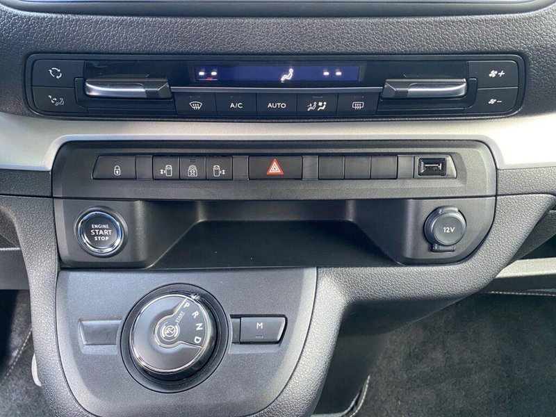 Opel Zafira usata a Torino (12)