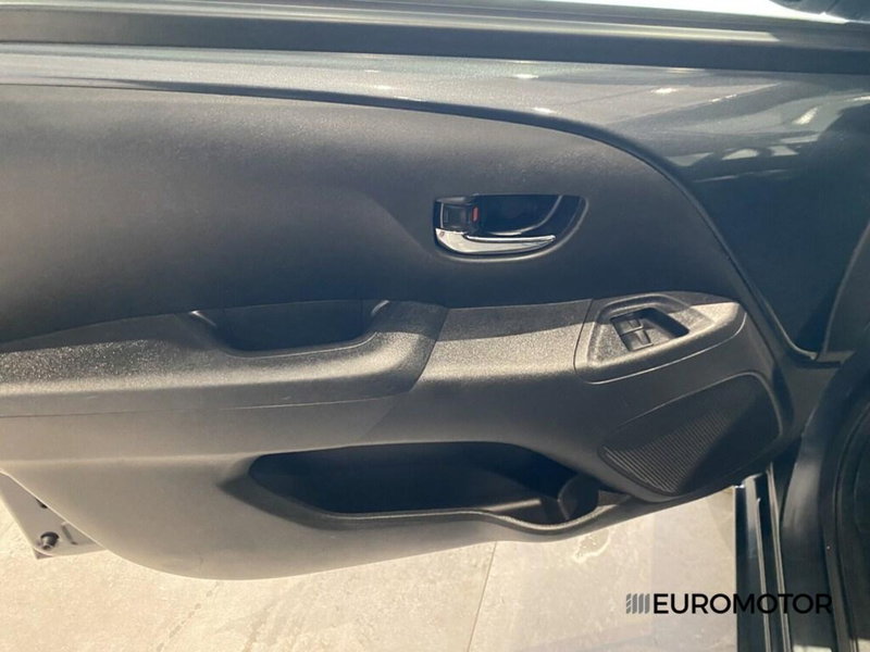 Toyota Aygo usata a Bari (11)