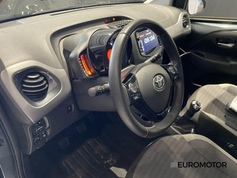 Toyota Aygo usata a Bari (12)