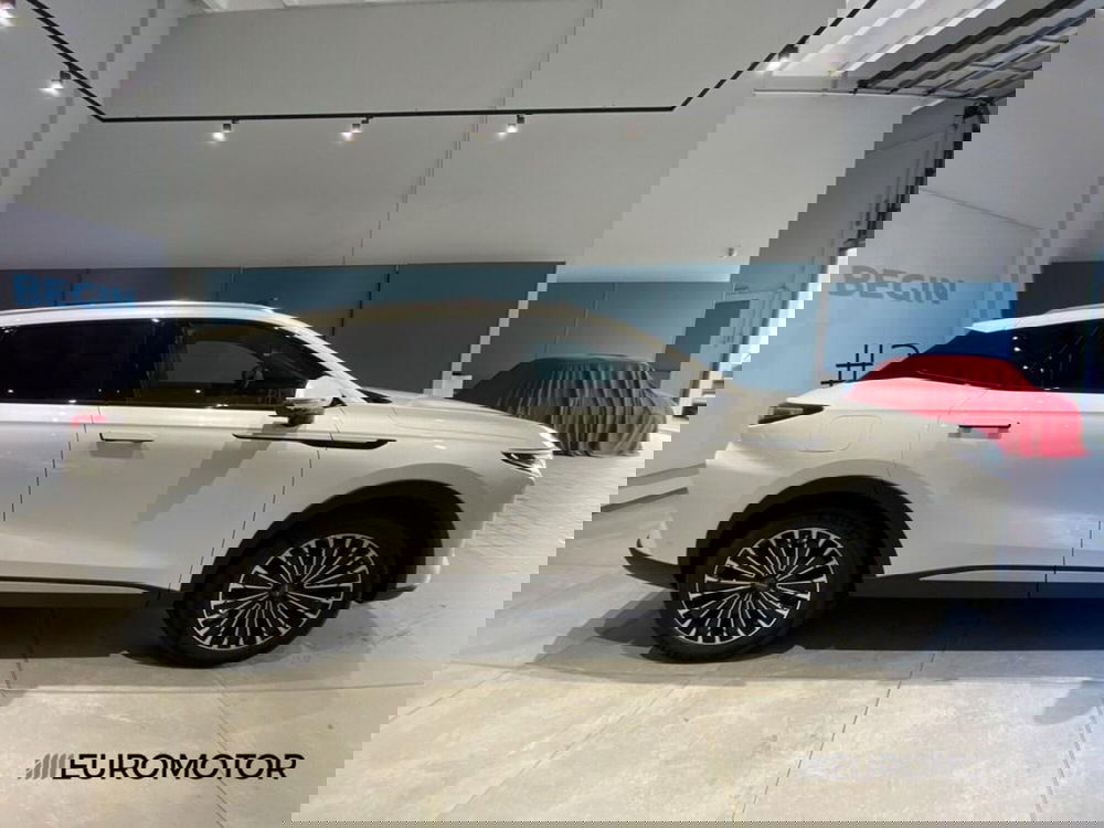 Omoda Omoda 9 SHS-P nuova a Bari (9)