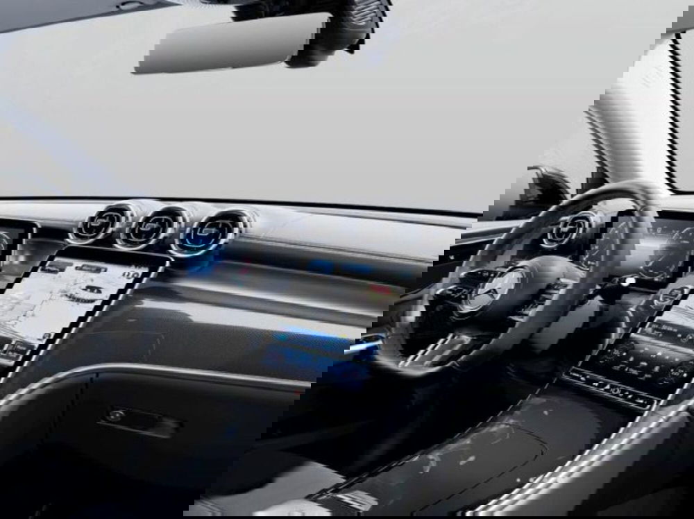 Mercedes-Benz GLC nuova a Verona (8)