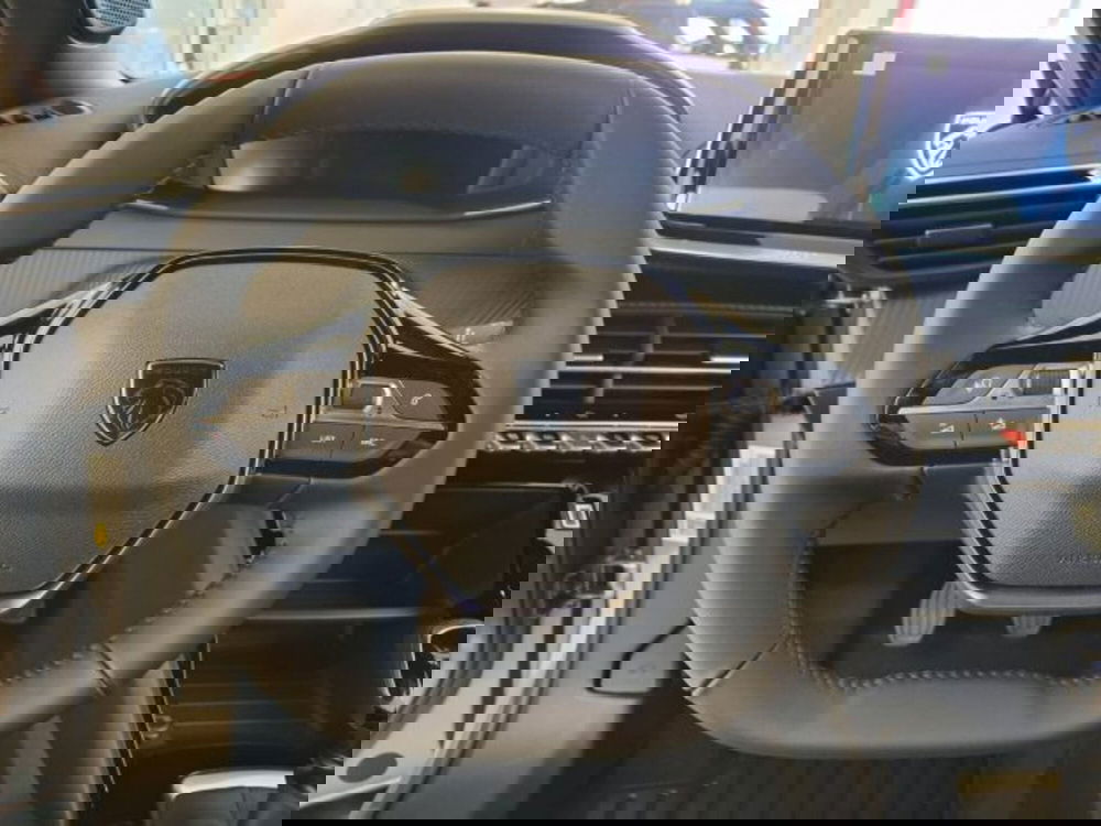 Peugeot 2008 nuova a Vicenza (11)