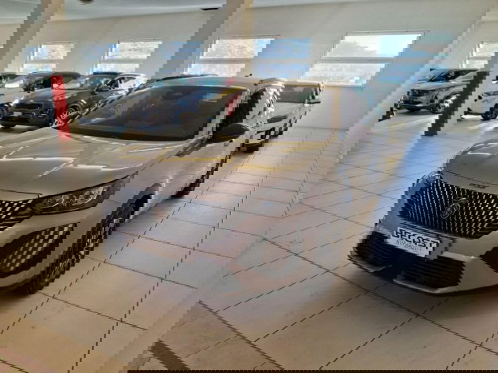 Peugeot 2008 nuova a Vicenza (3)