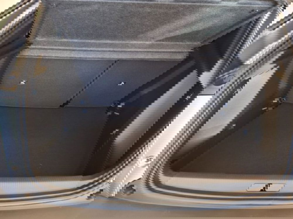 Peugeot 2008 nuova a Vicenza (6)