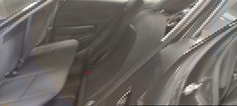 Hyundai Kona nuova a Bari (10)