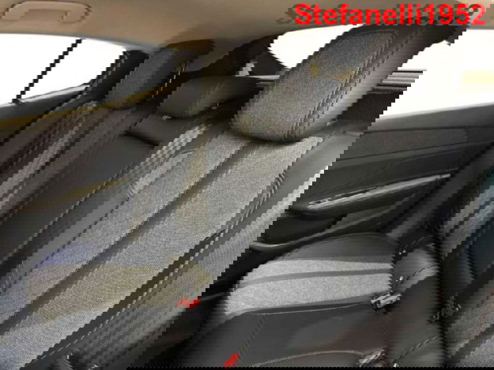 Peugeot 408 nuova a Bologna (9)