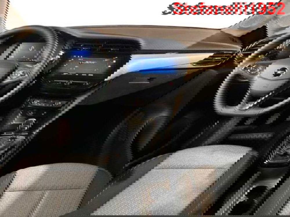 Opel Corsa nuova a Bologna (13)