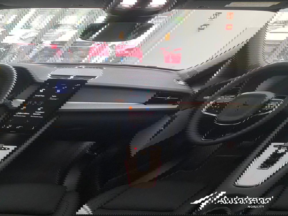 Polestar Polestar 2 nuova a Bari (8)