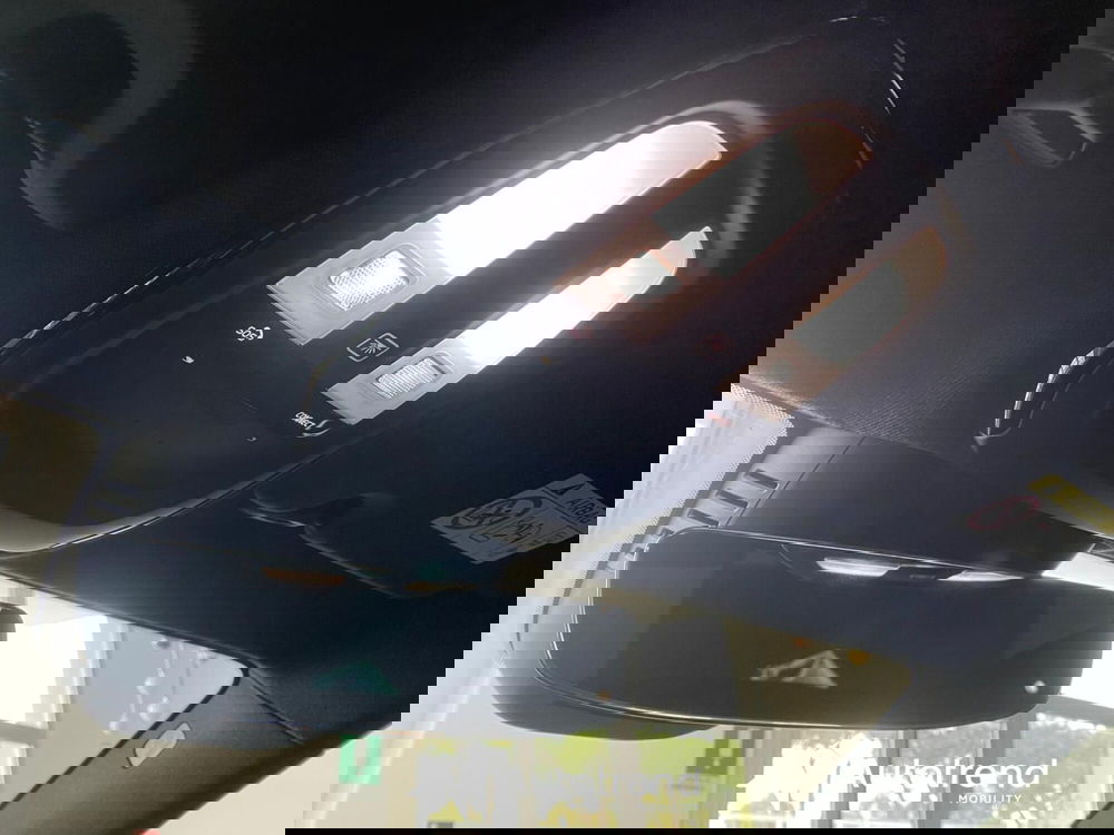 Polestar Polestar 2 nuova a Bari (11)