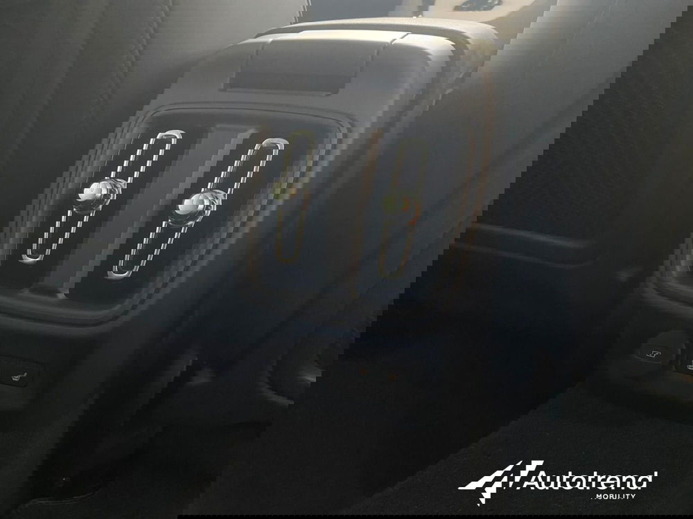 Polestar Polestar 2 nuova a Bari (13)