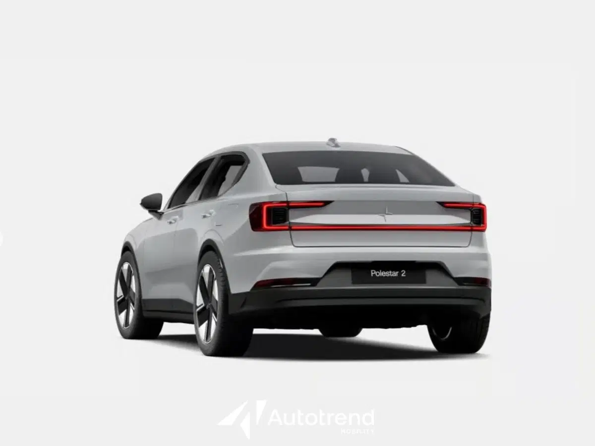 Polestar Polestar 2 nuova a Bari (2)