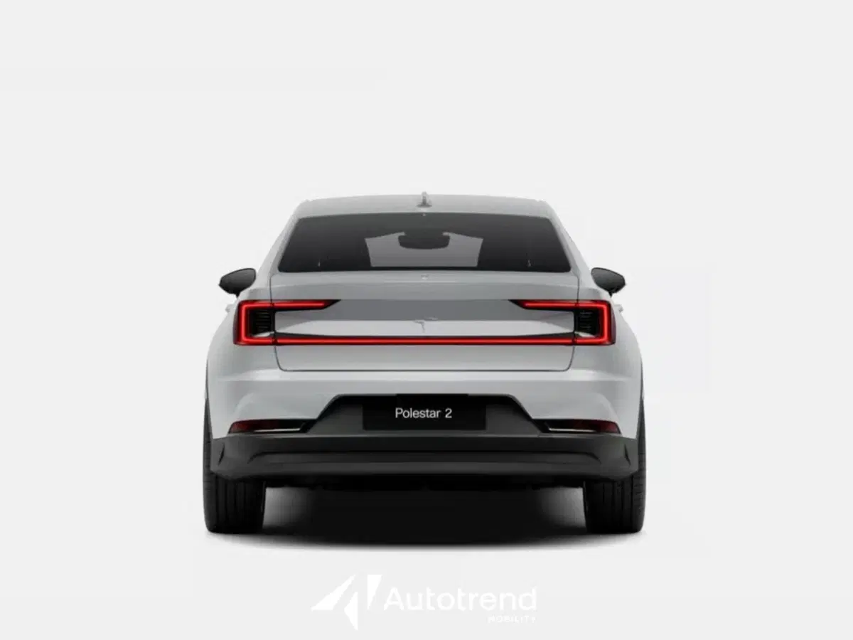 Polestar Polestar 2 nuova a Bari (4)