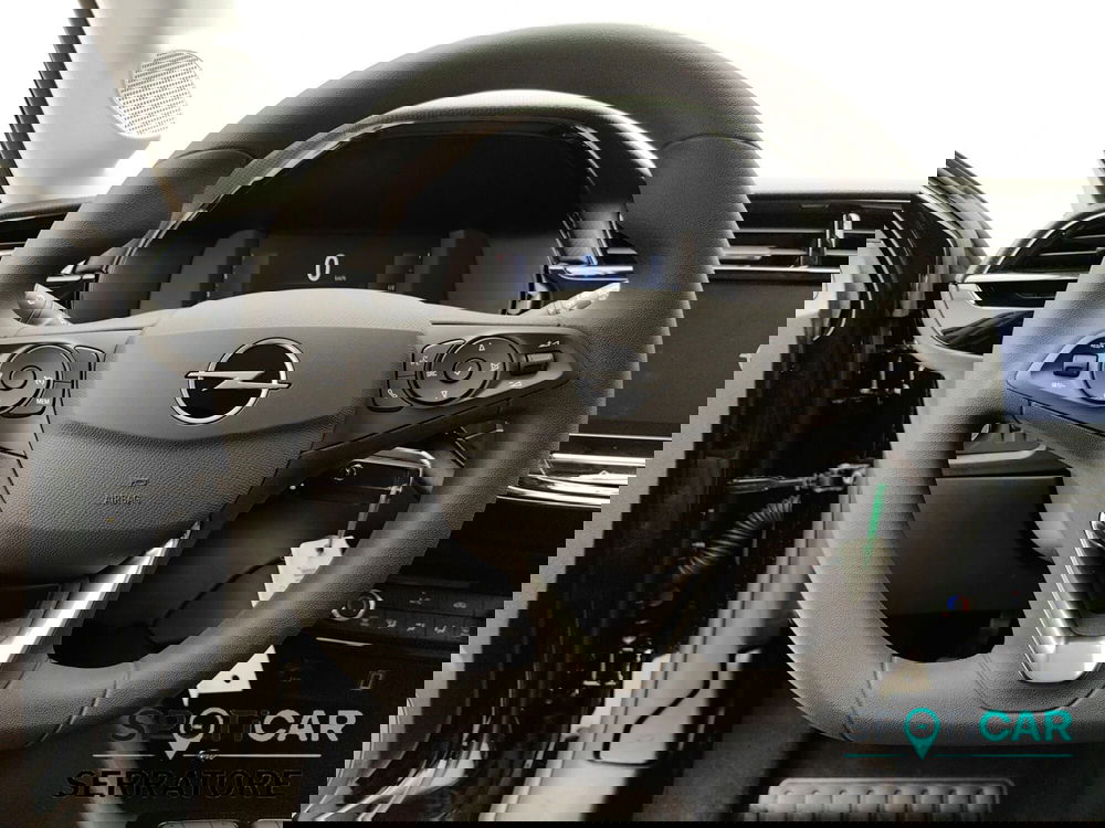 Opel Corsa nuova a Como (17)