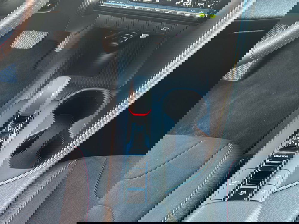 Toyota Toyota C-HR usata a Milano (15)